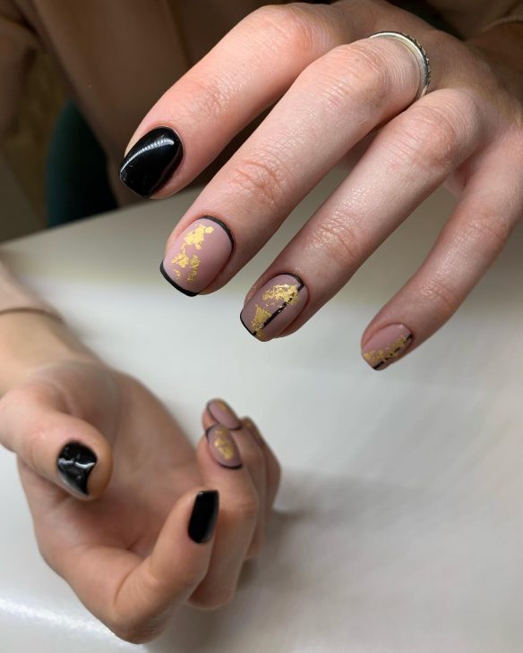 Short Fall Acrylic Nails: Stunning Ideas for the Season