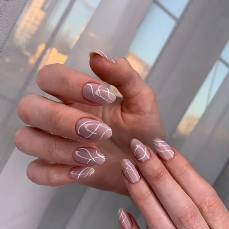 Fall Almond Nails 2024: Elegant and Trendy Ideas