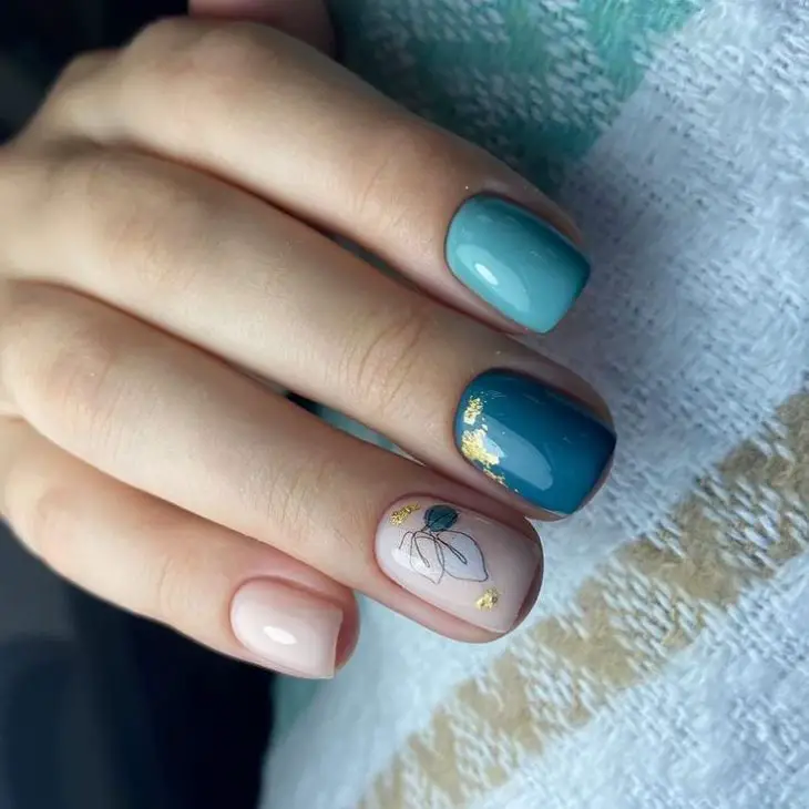 Blue Fall Nails 2024: Captivating Styles for the Season