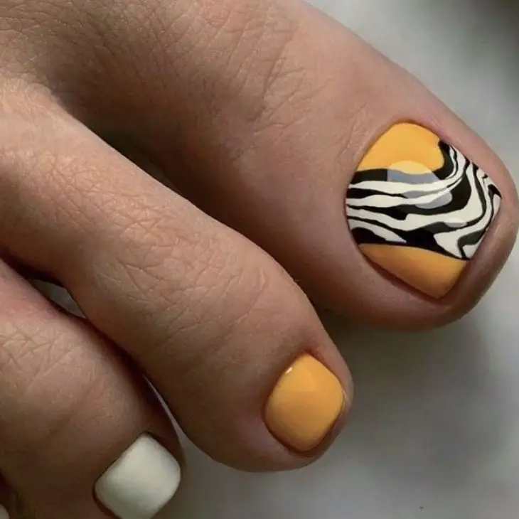 20 Stunning Fall Toe Nail Colors for 2024: Best Autumn Pedicure Ideas and Trends