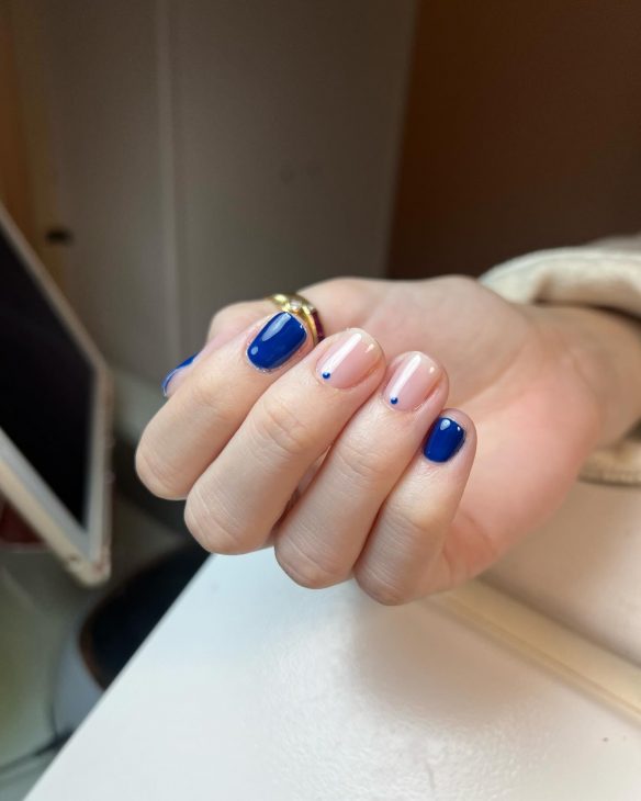 Navy Blue Fall Nails: Stunning Designs for the Season