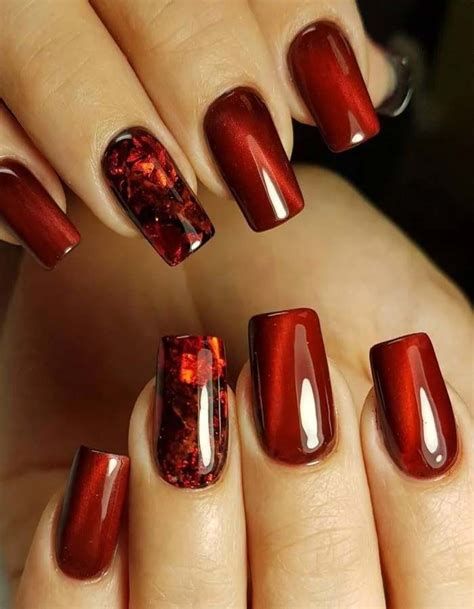 Fall Cat Eye Nails: Captivating Designs for the Season