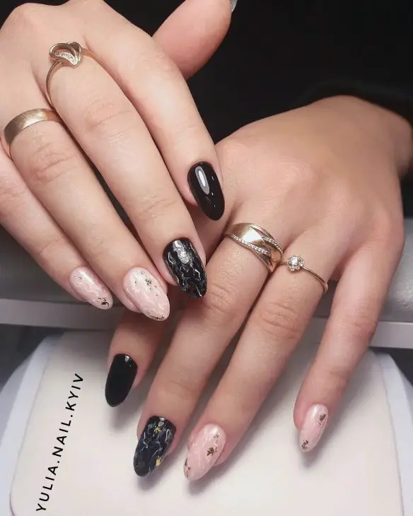 20 Stunning Fall Nail Inspo Ideas for 2024: Almond, Short, Acrylic, Coffin, and Square Designs