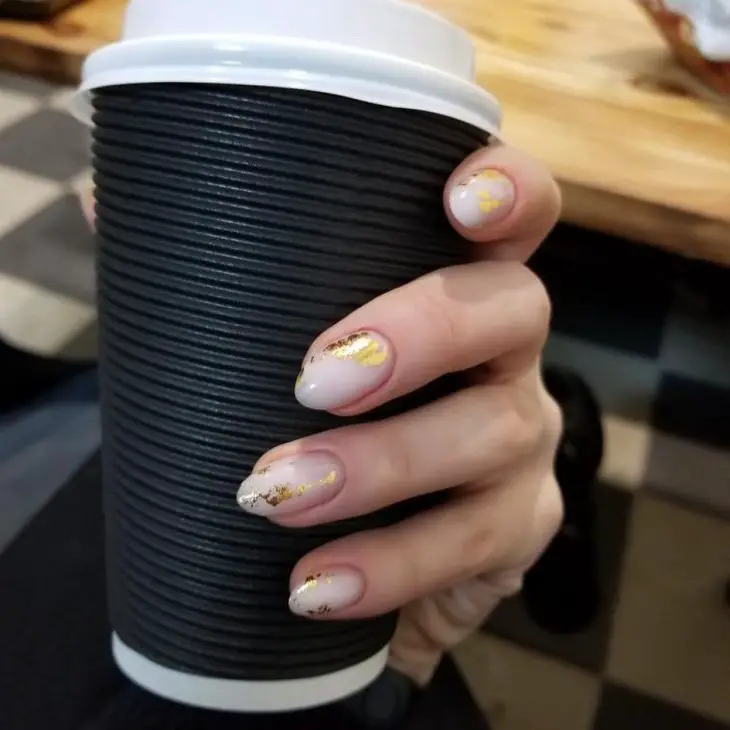 Fall Oval Nails: The Ultimate Guide to Chic Autumn Nail Designs