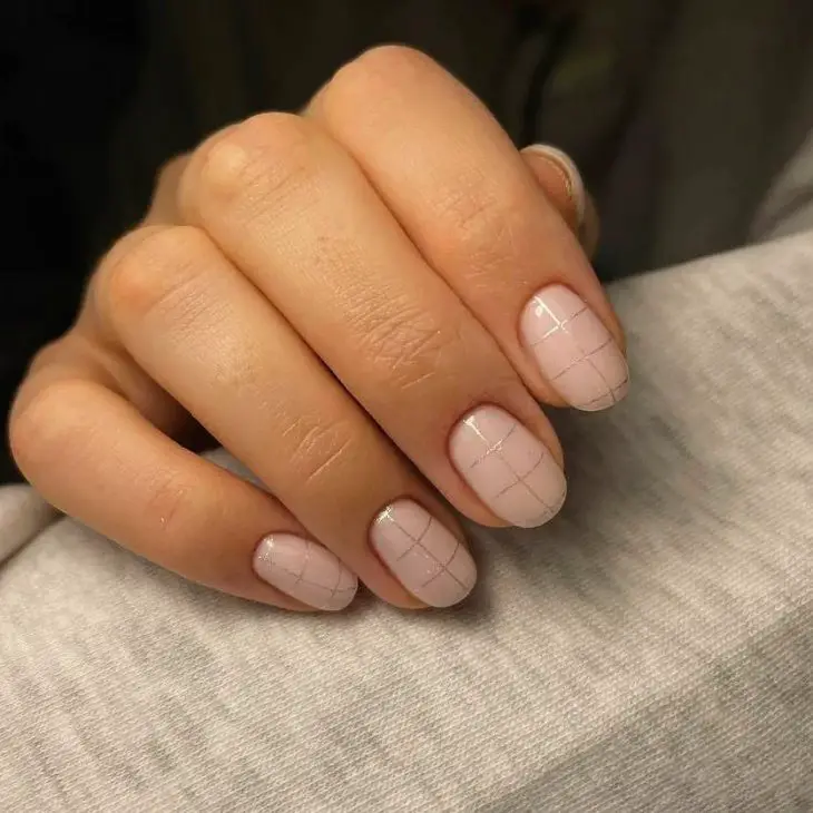 Short Fall Acrylic Nails: Stunning Ideas for the Season