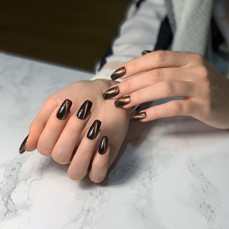 20 Cute Fake Nail Ideas for Fall: Trendy Designs and Colors for 2024