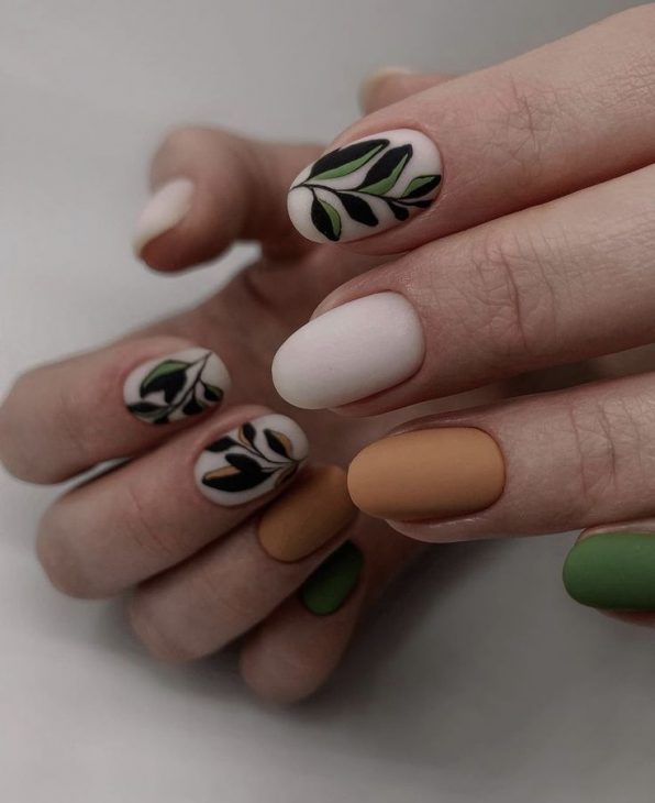 20 Unique Fall Leaves Nail Art Designs for 2024