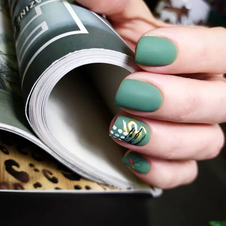 20 Stunning Fall Nail Inspo Ideas for 2024: Almond, Short, Acrylic, Coffin, and Square Designs