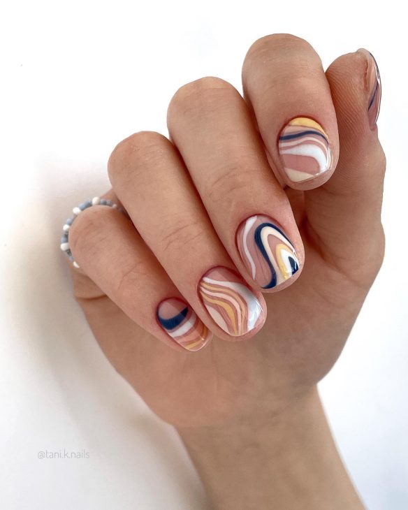 Fall Nail Trends 2024: Chic Designs to Elevate Your Autumn Look