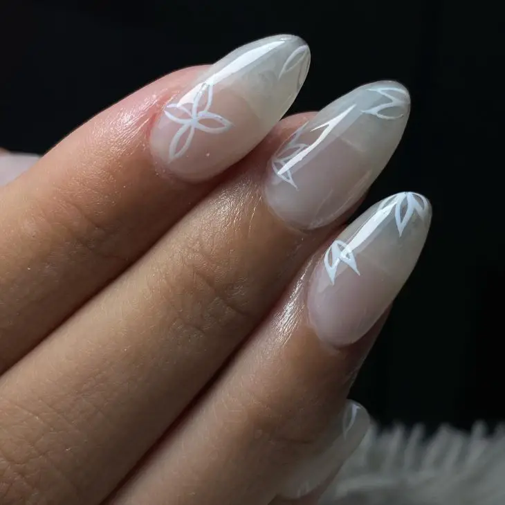 20 Chic White Fall Nail Designs to Elevate Your 2024 Autumn Style