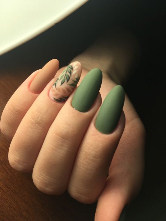 Olive Green Fall Nails 2024: A Sophisticated Seasonal Statement