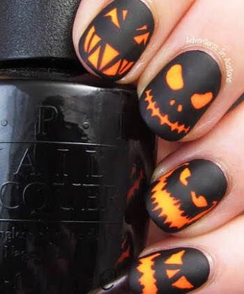 Spooky Chic: Halloween Short Nails That Steal the Show