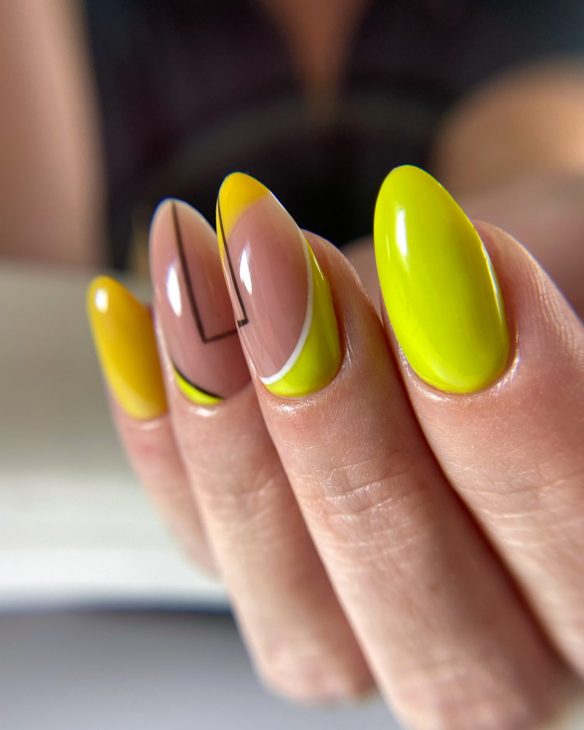 20 Stunning Yellow Fall Nail Ideas for 2024: Embrace the Season with Bold and Bright Designs