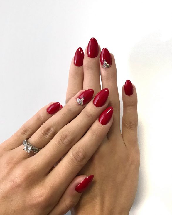 21 Best Nail Color Ideas for Every Season : Trends and Tips for All Skin Tones