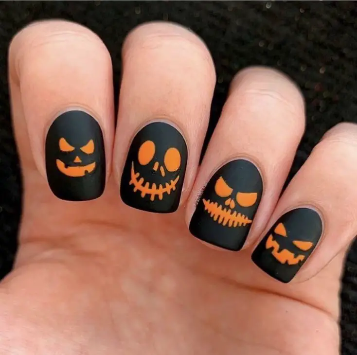 Spooky Chic: Halloween Short Nails That Steal the Show