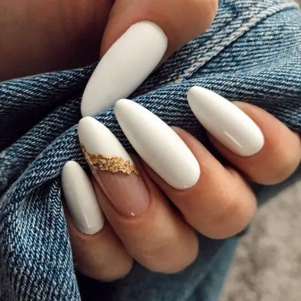 20 Chic White Fall Nail Designs to Elevate Your 2024 Autumn Style