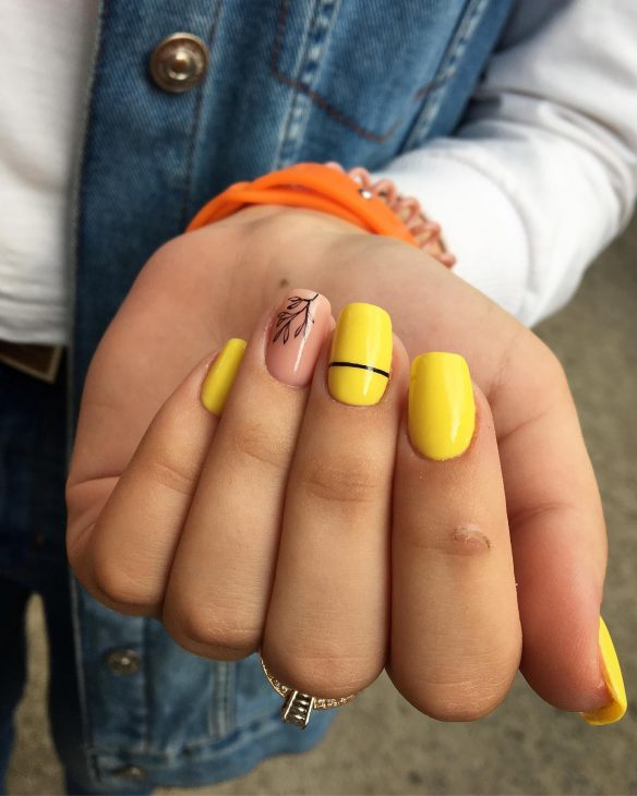 20 Stunning Yellow Fall Nail Ideas for 2024: Embrace the Season with Bold and Bright Designs