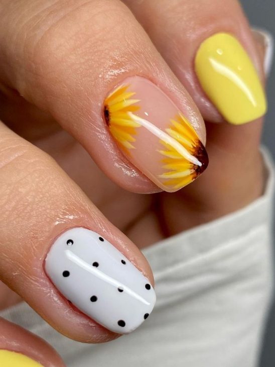 20 Fall Sunflower Nail Ideas for 2024: Acrylic, Short, Burgundy, and Almond Designs