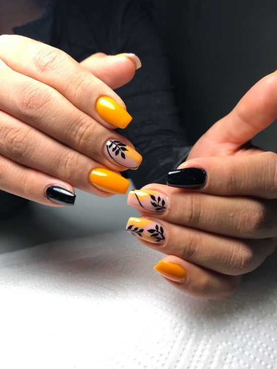 Fall Leaf Nail Art 2024: A Guide to the Season's Hottest Trend