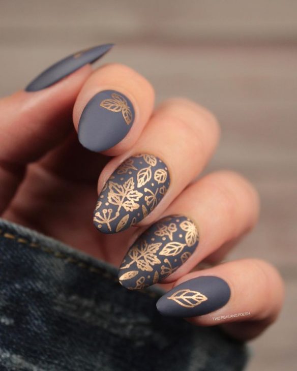 20 Trending Fall Nail Colors for 2024: Must-Try Designs and Techniques