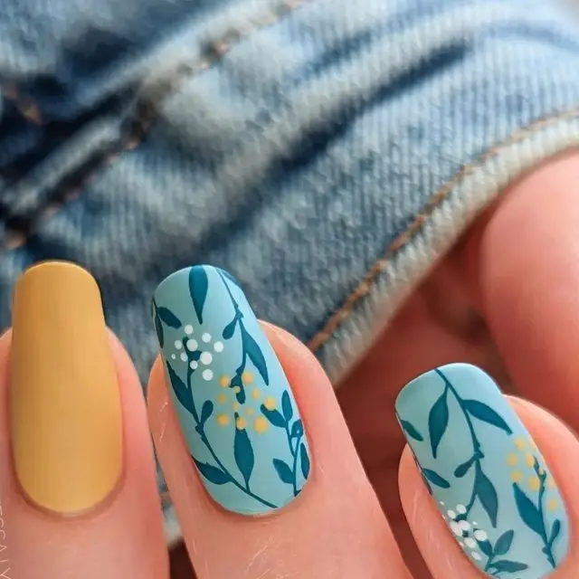 20 Fall Beach Nail Ideas for 2024: Stunning Designs for Every Beach Getaway