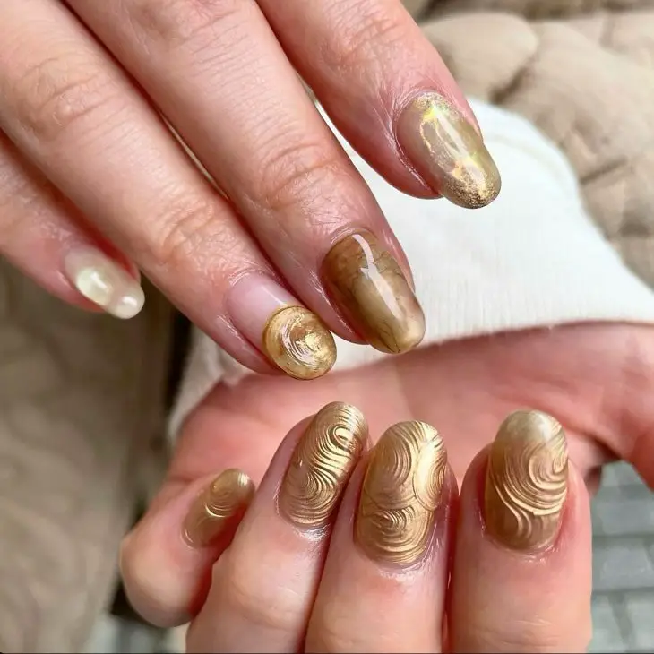 20 Stunning Fall Nails Glitter Ideas to Shine Bright This Autumn