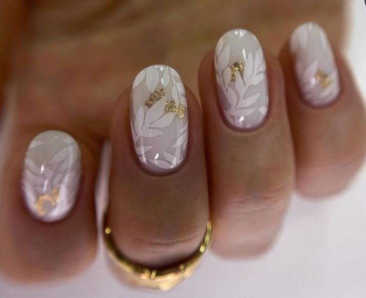 20 Stunning Nude Fall Nails Ideas for 2024: Elegant Designs for Almond, Coffin, and Short Nails