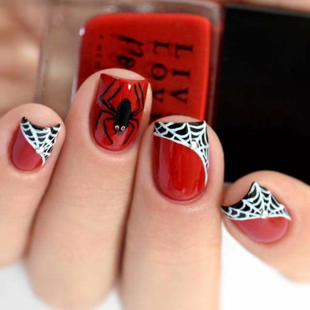 Spooktacular Simple Halloween Nails: Easy and Stylish Ideas for Every Look