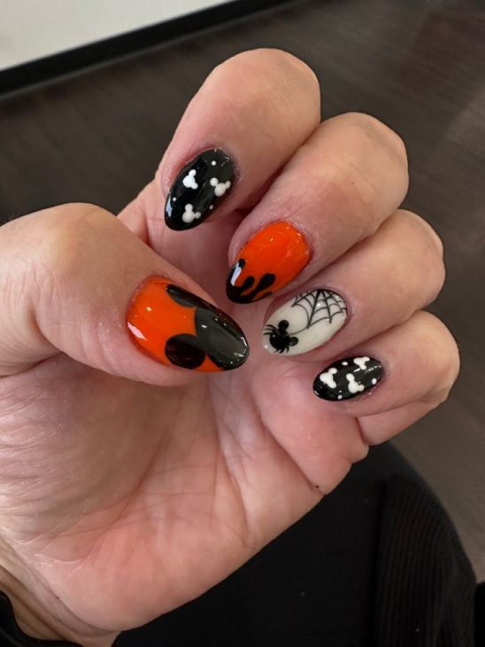 Disney Fall Nails 2024: Magical Inspirations for the Autumn Season