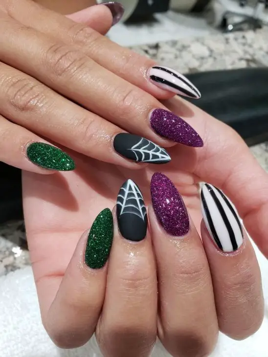 21 Cute Halloween Nails Ideas: From Short and Simple to Spooky Acrylic Designs