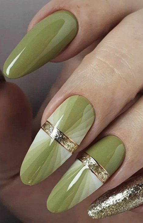 Olive Green Fall Nails 2024: A Sophisticated Seasonal Statement