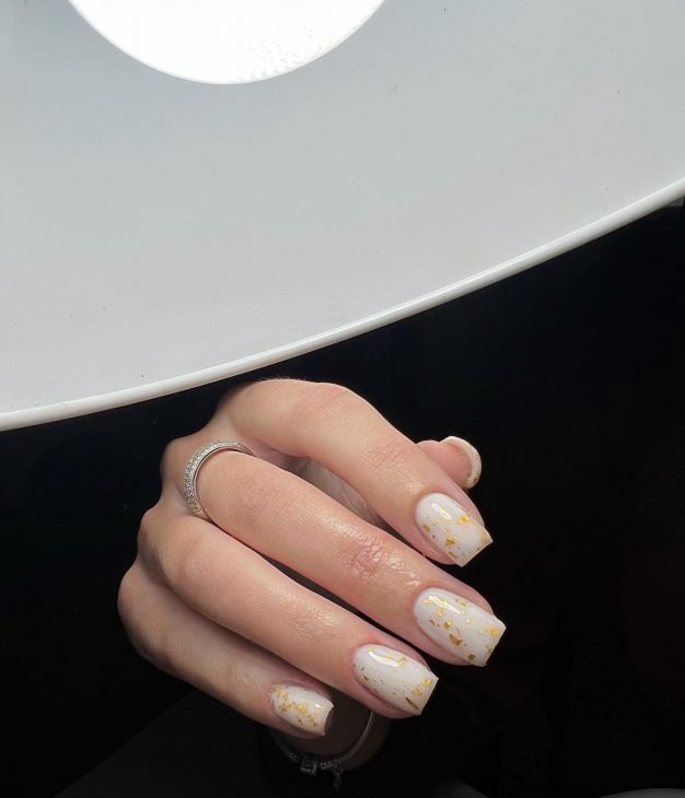 20 Chic White Fall Nail Designs to Elevate Your 2024 Autumn Style