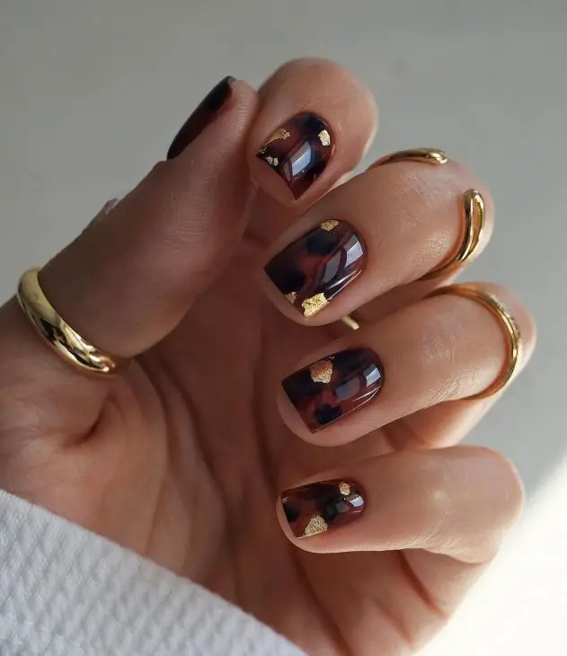 Early Fall Nail Colors 2024: Trendy and Chic Ideas