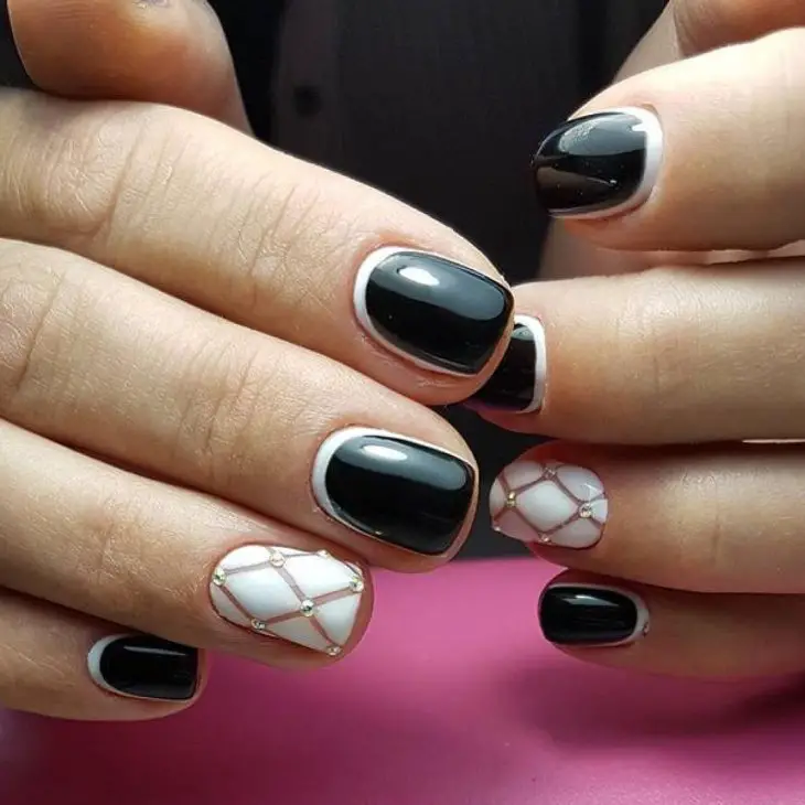 Black Fall Nails 2024: Stylish and Chic Manicure Ideas