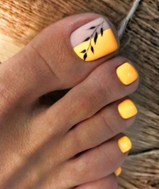 20 Stunning Fall Toe Nail Art Ideas for a Trendy 2024 Pedicure