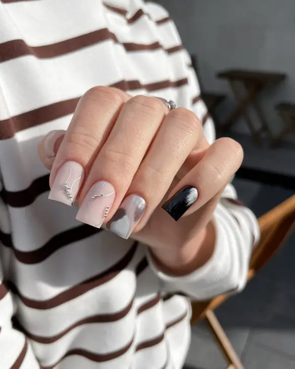 20 Stunning Nude Fall Nails Ideas for 2024: Elegant Designs for Almond, Coffin, and Short Nails