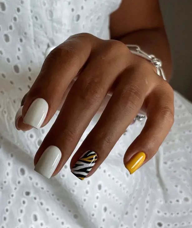 Early Fall Nail Colors 2024: Trendy and Chic Ideas