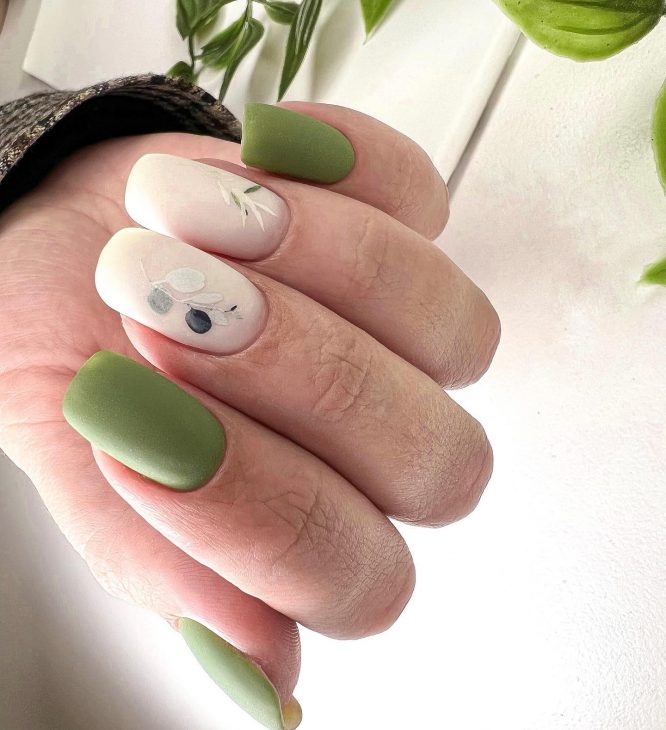 Elevate Your Autumn Look: 20 Classy Fall Nail Ideas for 2024