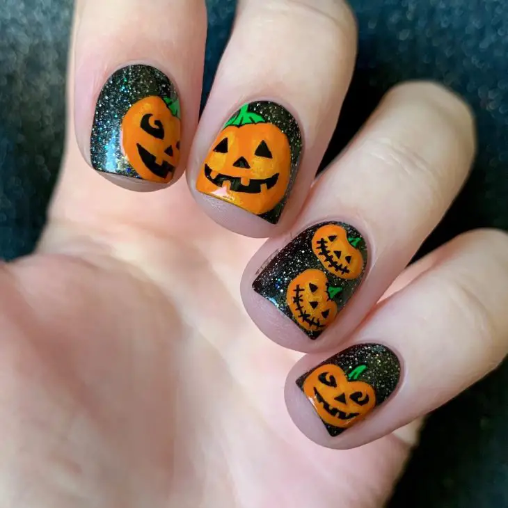 Halloween Nails Ideas: Spooky Chic for Every Style