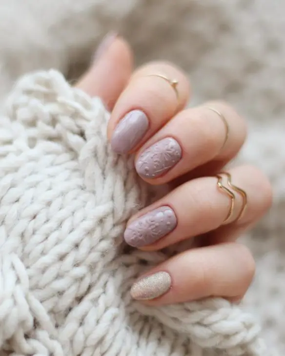 Winter Nail Colors: A Comprehensive Guide to Trending Shades