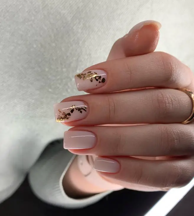 20 Inspiring Fall Nail Ideas for 2024: Elevate Your Autumn Style with Simple Designs