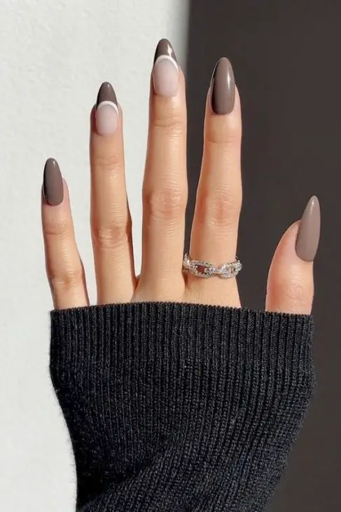 Embracing the Elegance of Fall Oval Nails in 2024