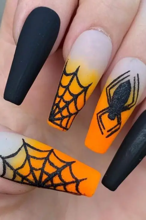 21 Cute Halloween Nails Ideas: From Short and Simple to Spooky Acrylic Designs