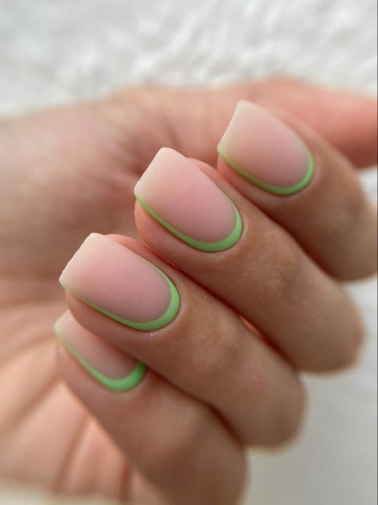 20 Trendy Shorties Nails Ideas for 2025: Discover the Best Designs and Colors