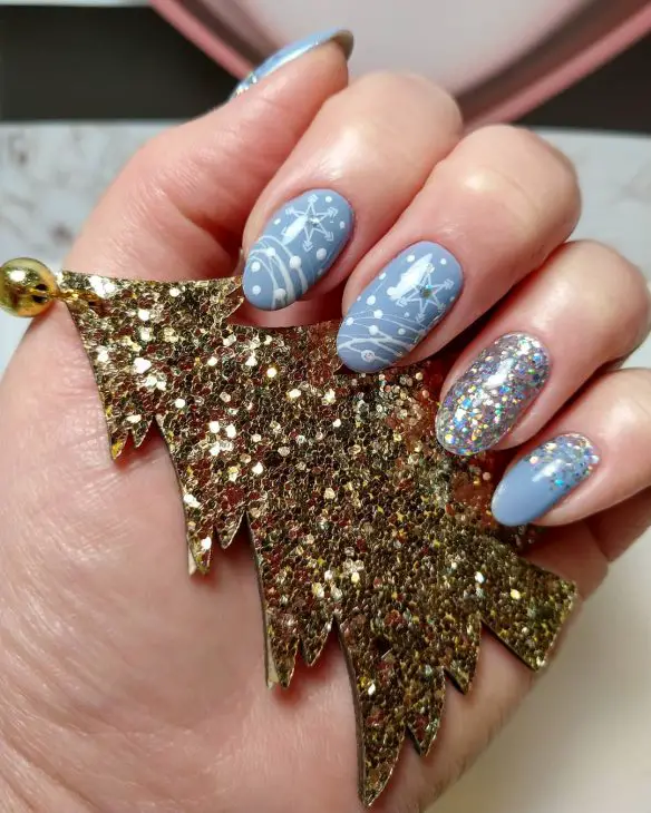 Chic Winter Acrylic Nail Designs: Sparkle and Style for the Season