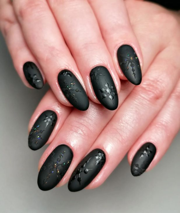 21 Winter Nail Color Ideas for 2024: Trends, Dark Designs, and Stylish Nail Art