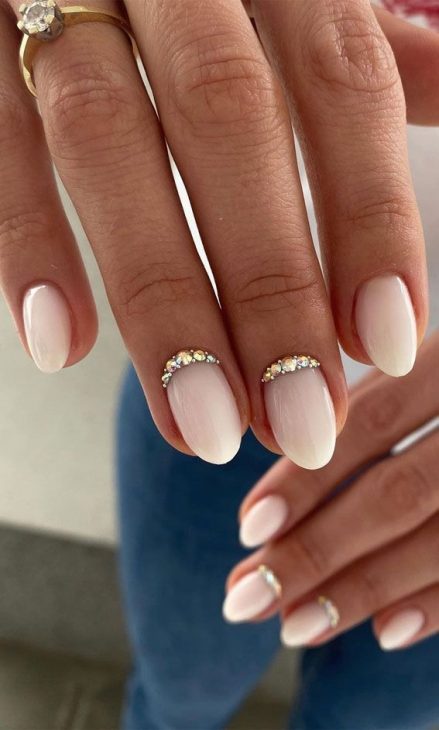 20 Milky White Nail Designs for 2024: The Ultimate Guide to Chic and Elegant Nails