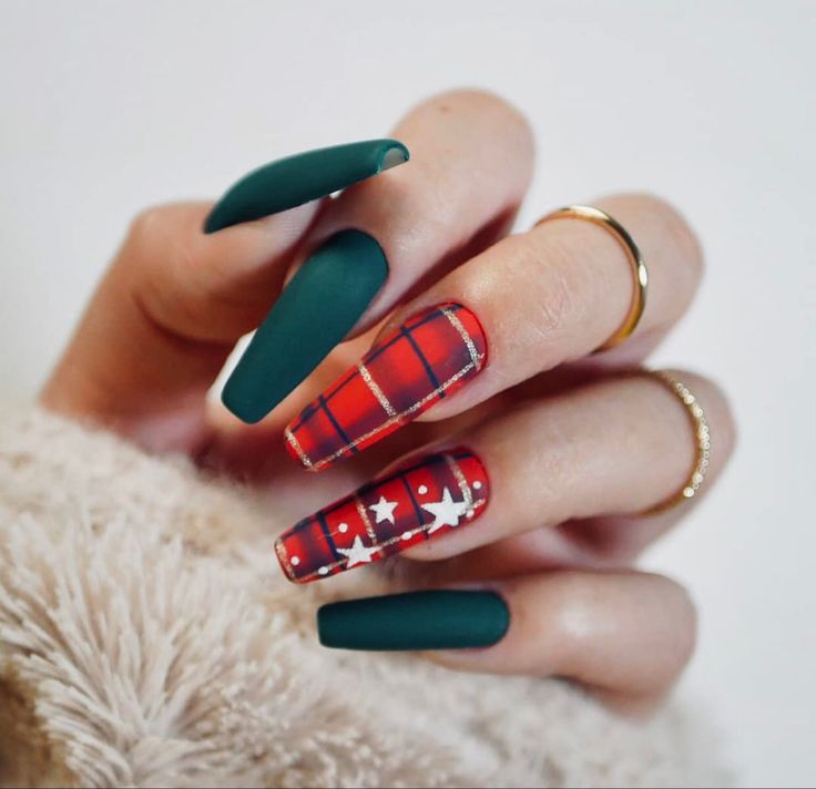 Embrace the Winter Vibes with Cute Nail Designs for 2024-2025