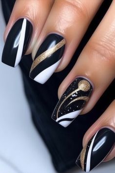 21 Black and White Nail Ideas for 2025: Timeless Elegance for Every Occasion