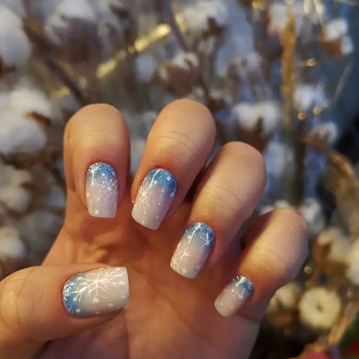 Top 20 Winter Short Nail Designs: Trendy Ideas for a Stylish 2024